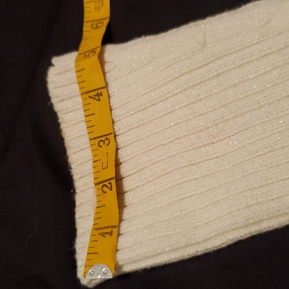 Old Navy off white & glittery material turtleneck sweater - Picture 8 of 11